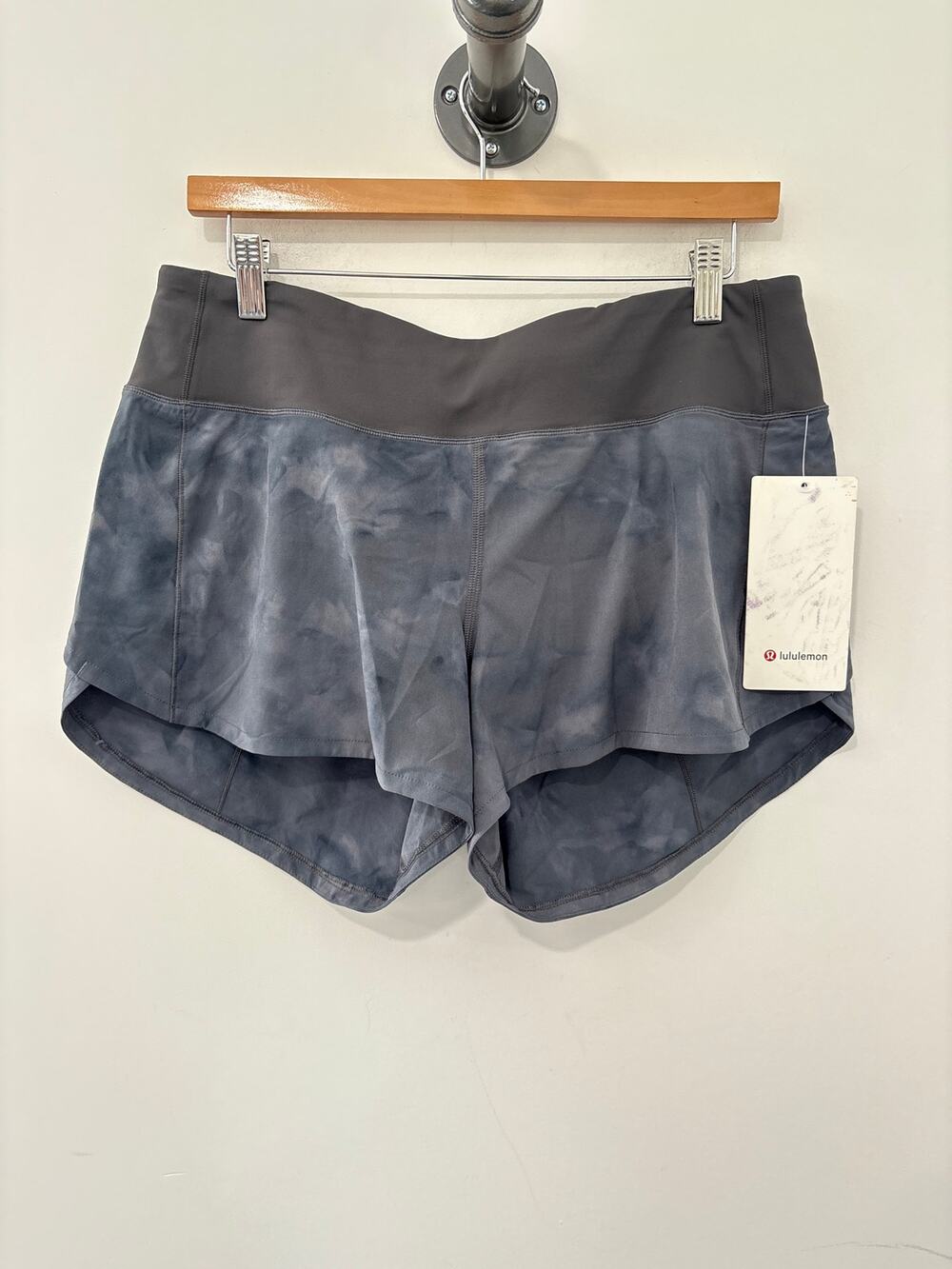 NWT Lululemon Speed Up MidRise Short 4” Lined Gray Marble Size 10